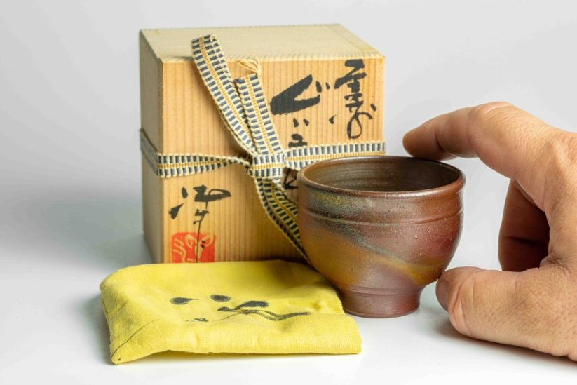 Kazuya Nakamura Bizen Yaki Guinomi - 90ml
