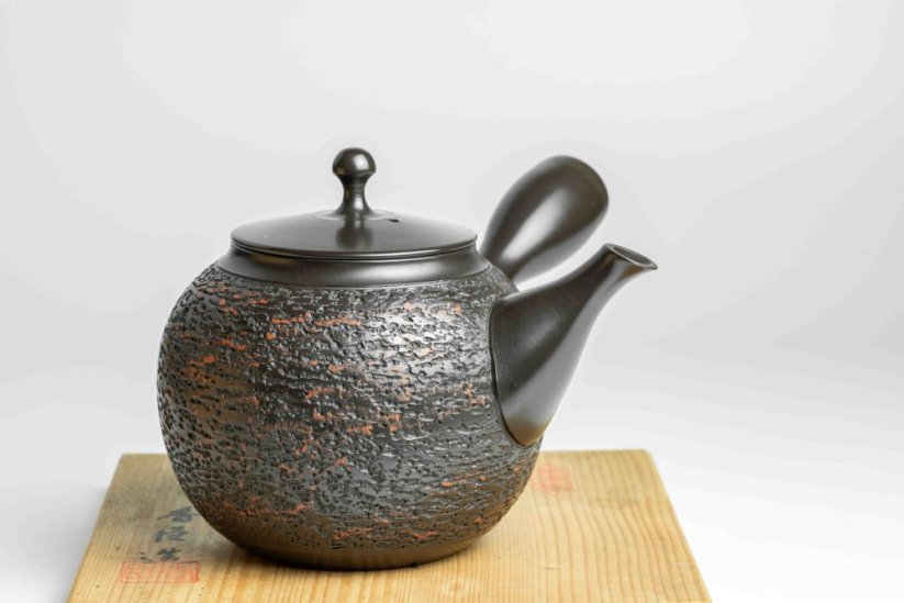 Koshin Vintage Pine Tree Peel Kyusu - 420ml