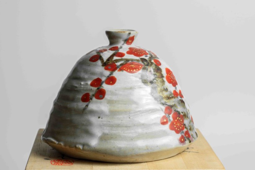 Tamaoki Yasuo Kenzan Ume Vase - 12cm