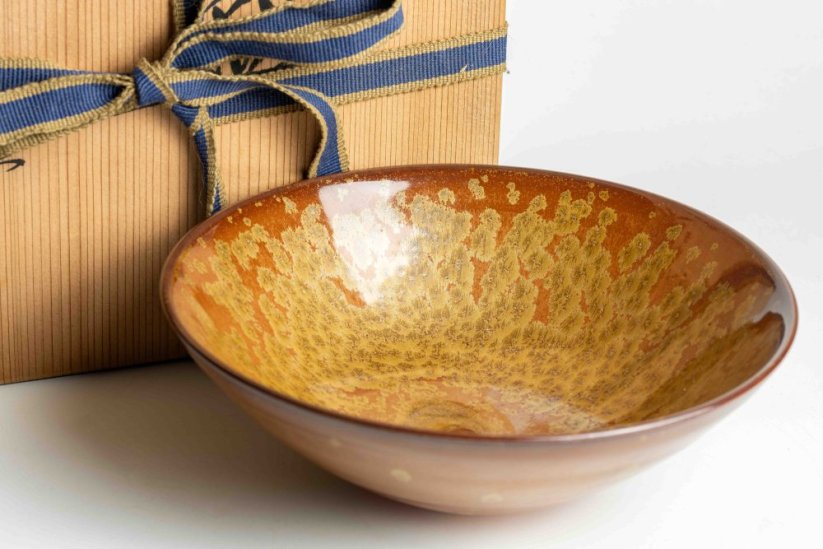 Kato Fujiyama Gold Crystal Tenmoku Chawan