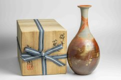 Gorobei Kiln Bizen Vase - 22cm