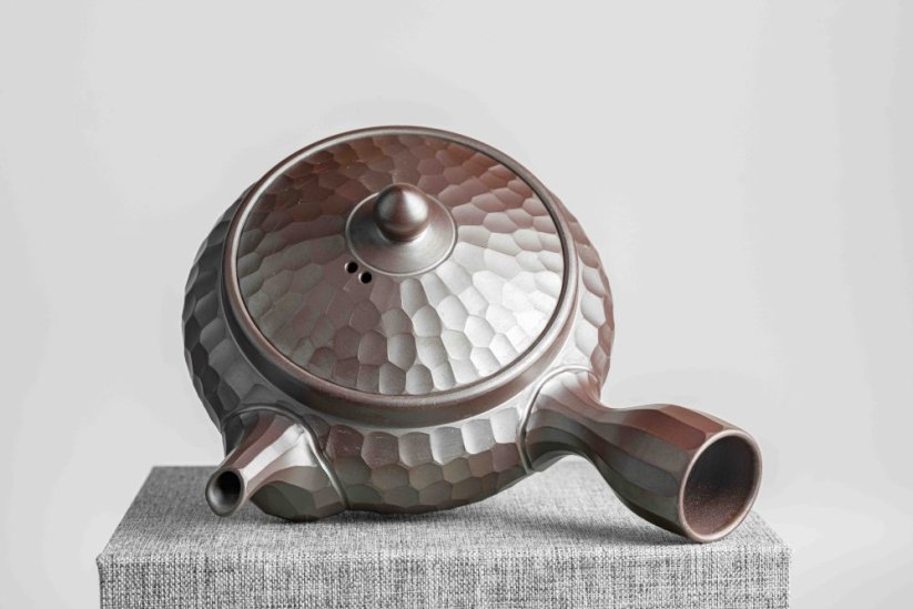 Mori Iroku III - Banko-Yaki Diamond Cut - 240ml