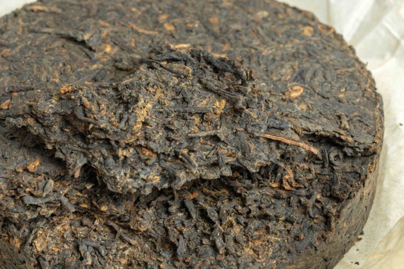 Wuzhou Liu Bao Jinhuabing - 2021/2025 - 250g - Váha: 50g