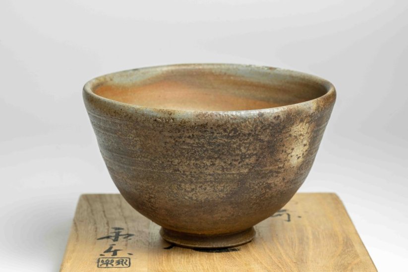 Vintage  Waraku Bizen-yaki Chawan