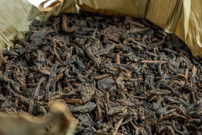 2006 An Hui Lu An Heicha Basket