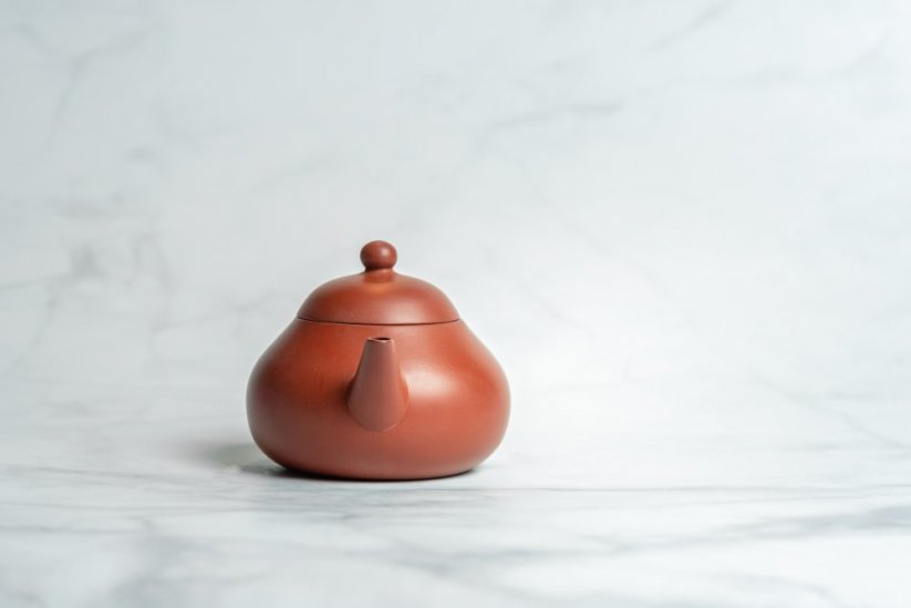 Red Pear Teapot - 100 ml