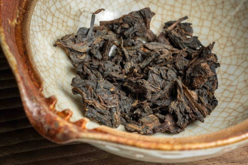 7581 CNNP Kunming Tea Factory 2007 Shu Zhuang Cha - 250g - Váha: 50g