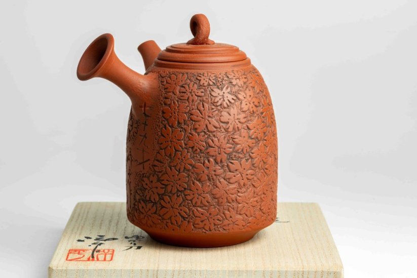 Konishi Yohei Kyusu Flower Carving - 250ml