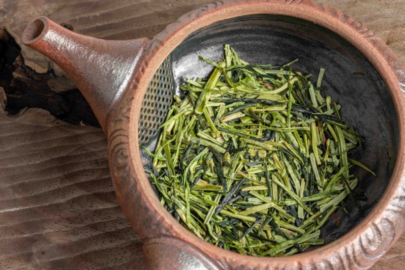 Sencha Karigane Nakabata Well-roasted - 50g