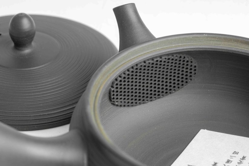 Tamamitsu Umehara Black Hira Kyusu - 230ml