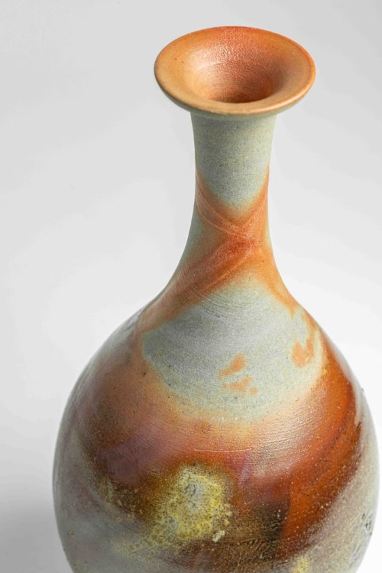 Gorobei Kiln Bizen Vase - 22cm