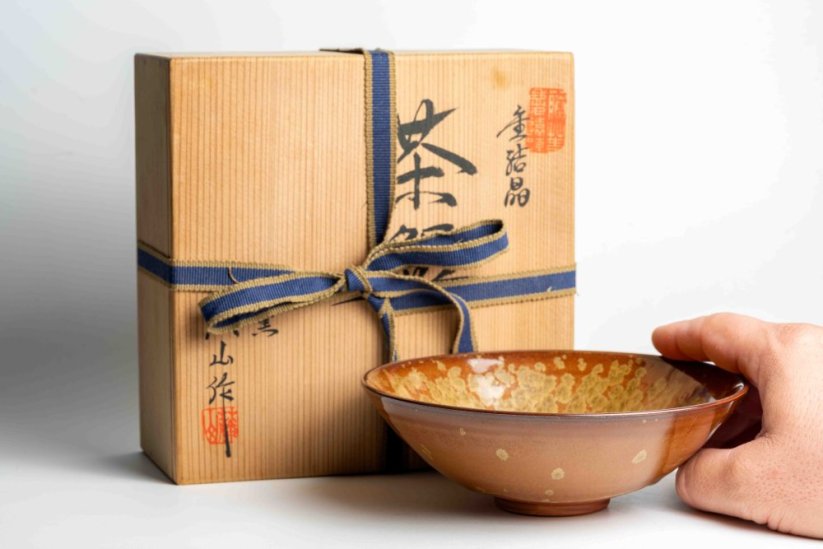Kato Fujiyama Gold Crystal Tenmoku Chawan