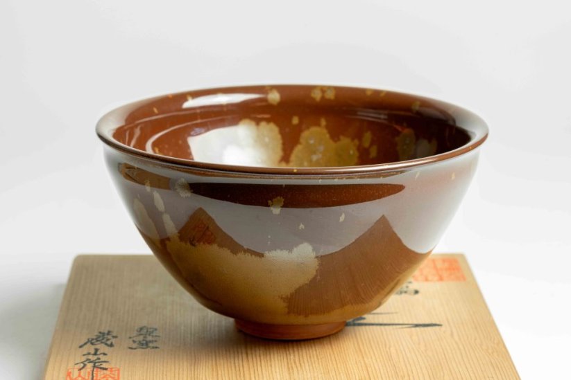 Kato Fujiyama Gold Crystal Tenmoku Chawan