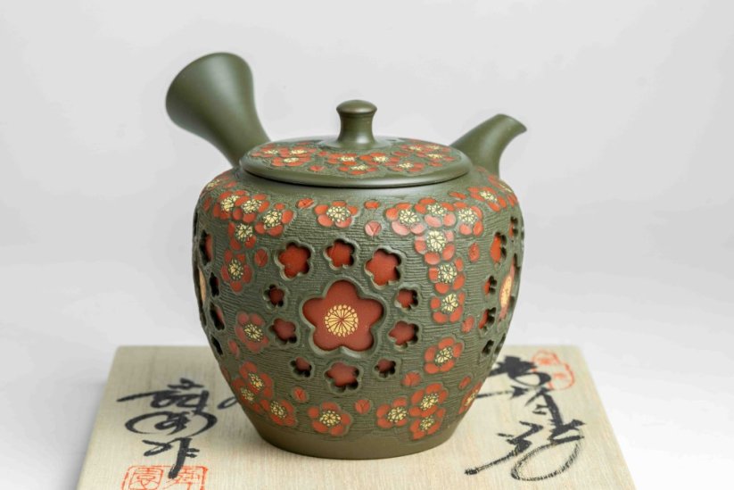 Shunen Mano Double-layer Plum Blossom Kyusu - 250 ml