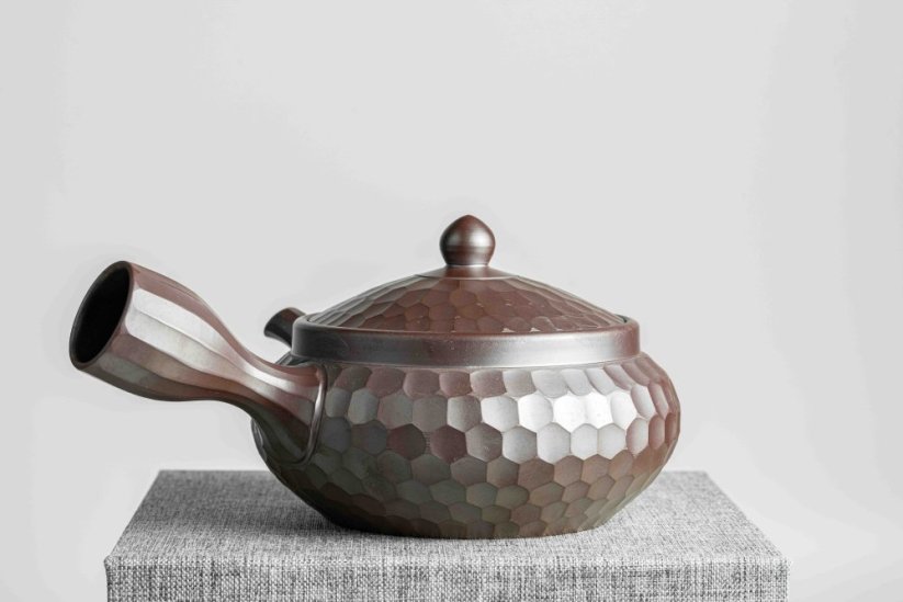 Mori Iroku III - Banko-Yaki Diamond Cut - 240ml