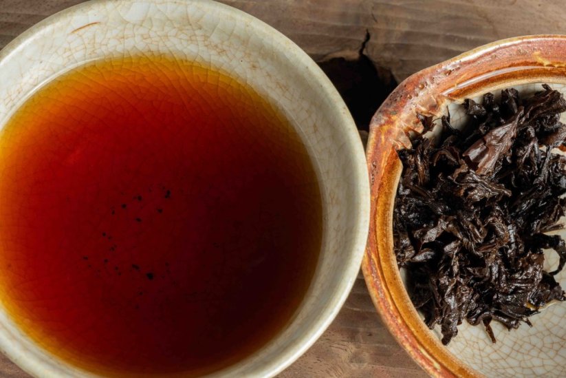 7581 CNNP Kunming Tea Factory 2007 Shu Zhuang Cha - 250g - Váha: 50g
