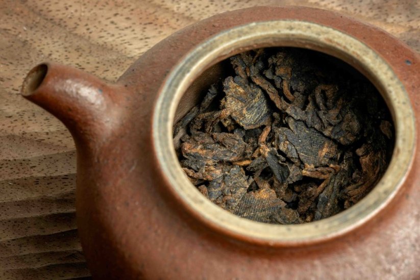 2020 Yiwu Tong Qing He Ripe Puerh - 357g - Váha: 357g