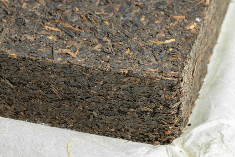 Wuzhou LaoLiutong Liu Bao 2015 - Váha: 50g