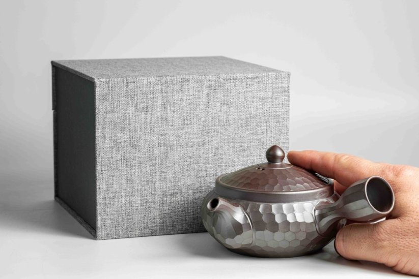 Mori Iroku III - Banko-Yaki Diamond Cut - 240ml