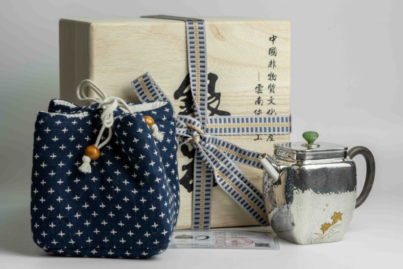 Pure Silver Flowers Tea Pot - 150ml