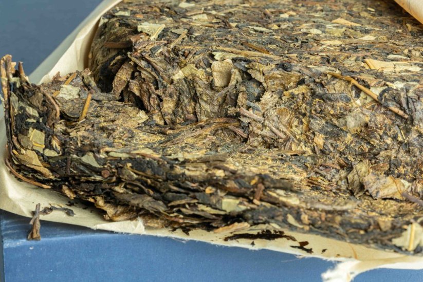 2019 Yuntai Mt. He Xiang Fu Zhuan Lotus - 50g - Weight: 50g
