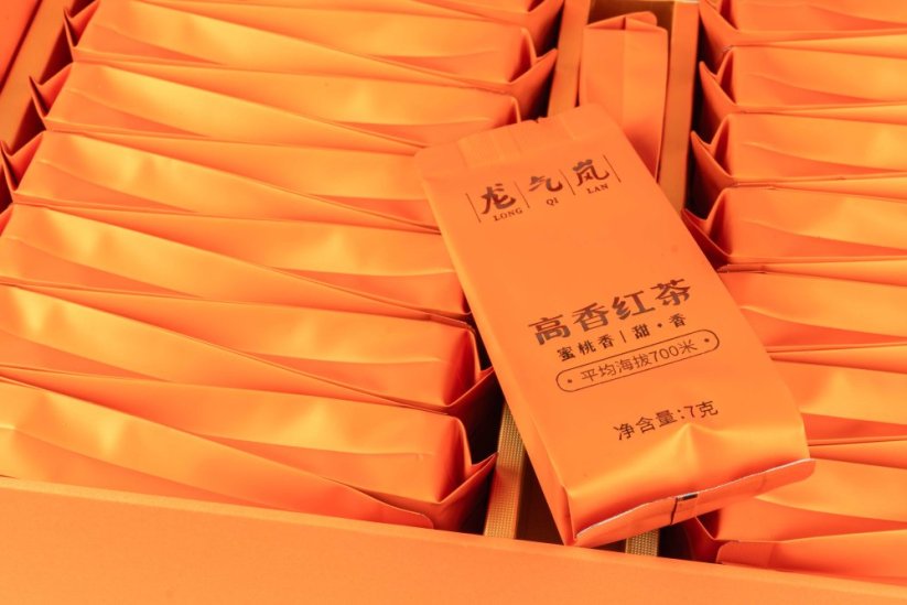 Long Qi Lan Hong Cha - červená orchidej - 7g