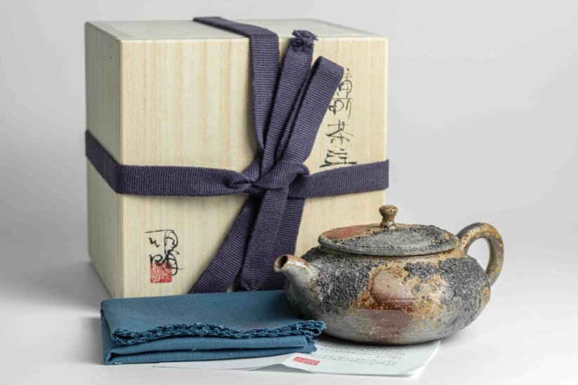 Masaaki Kobashi Yohen Kinsai Kyusu,  Gold Glazing - 130ml