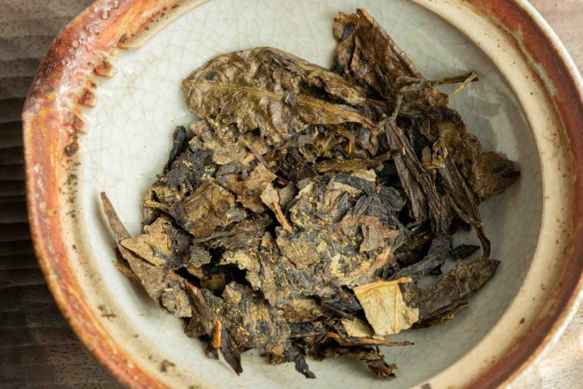 2019 Yuntai Mt. He Xiang Fu Zhuan Lotus - 50g - Weight: 50g