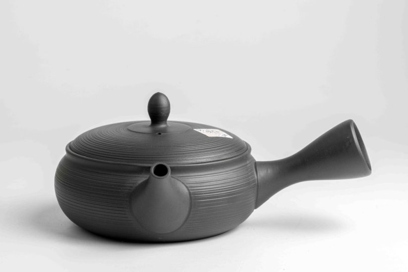 Tamamitsu Umehara Black Hira Kyusu - 230ml
