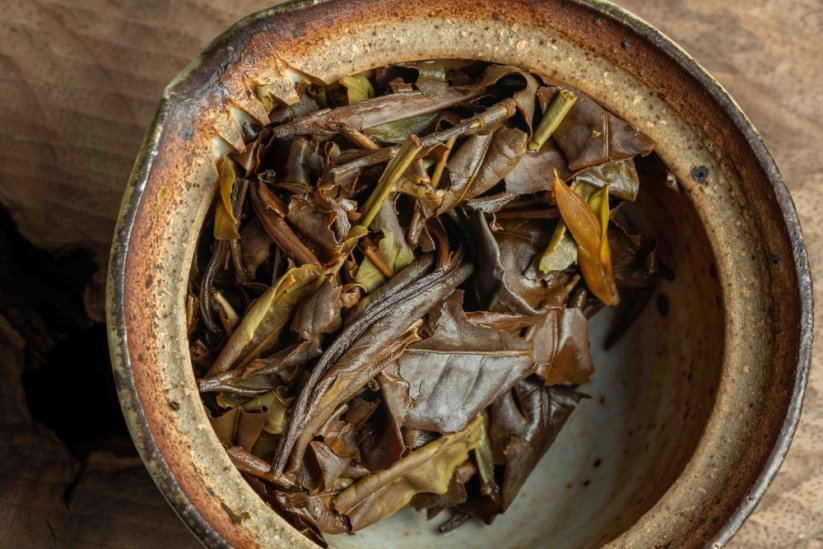 Hoang Lien Son Mountain Wild Forests White Cake 2025 - 200g