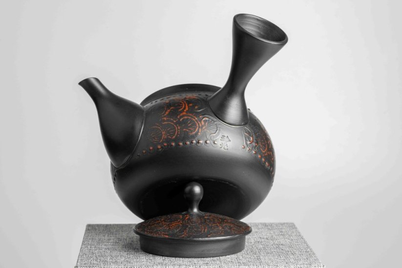 Reiko Vintage Black Red Flowers Kyusu - 240ml