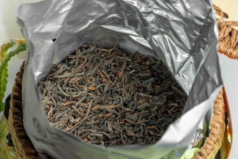Wuzhou Liu Bao 6166 Gr.1 - 2021/2022 - Váha: 50g