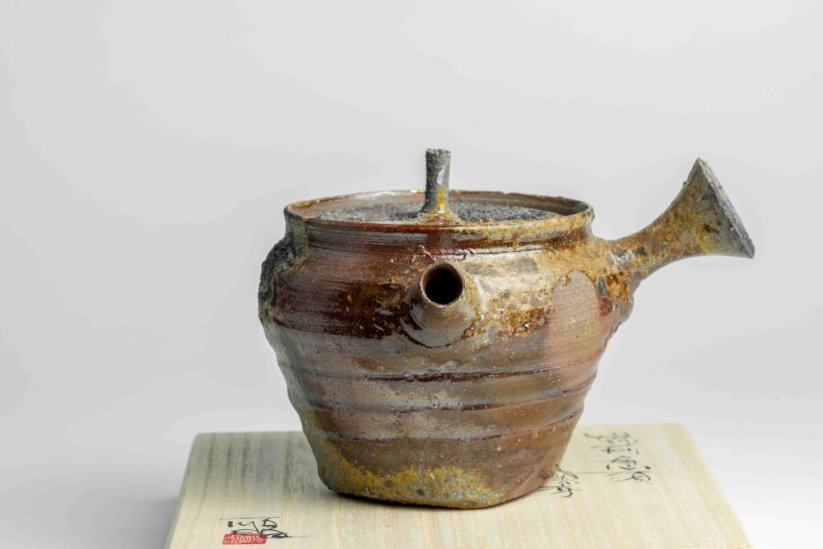 Masaaki Kobashi Yohen Kinsai Kyusu,  Gold Glazing - 200ml