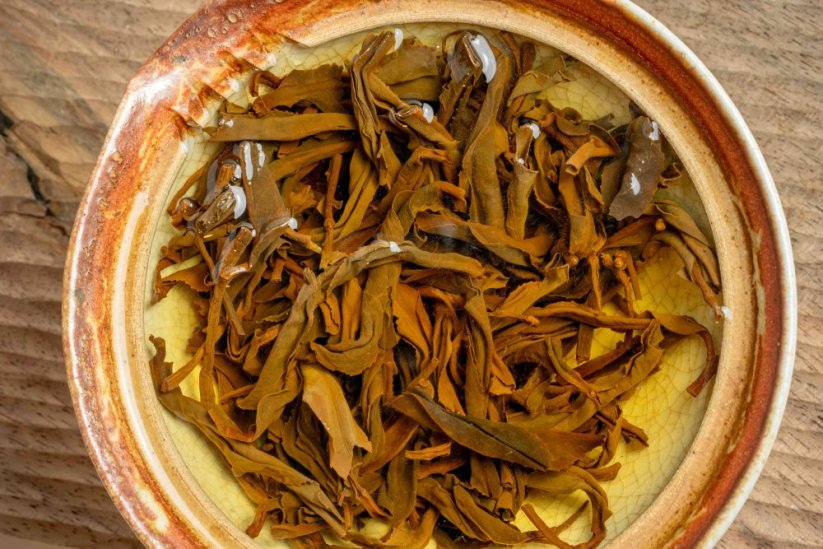 Zuo Ruyu Hualien Da-Ye Black 2015 - Váha: 30g