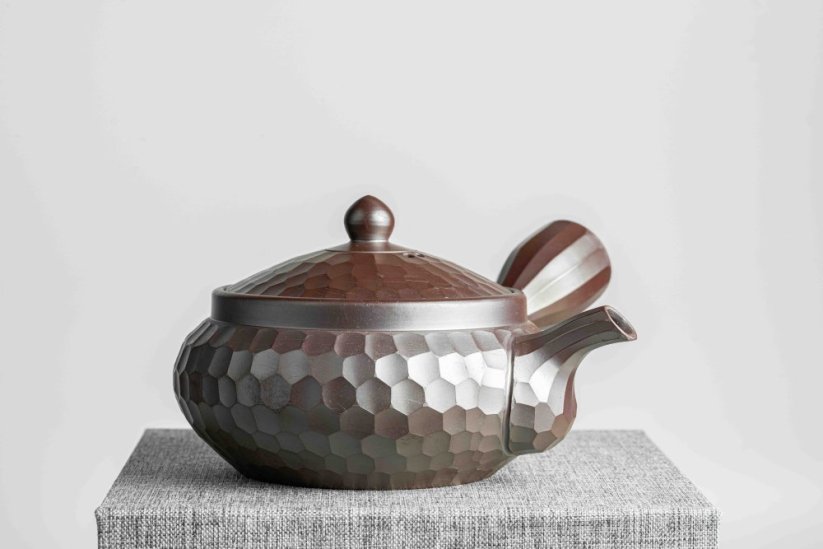 Mori Iroku III - Banko-Yaki Diamond Cut - 240ml