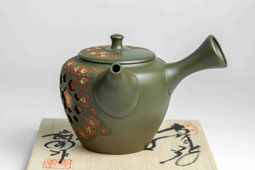 Shunen Mano Double-layer Plum Blossom Kyusu - 250 ml