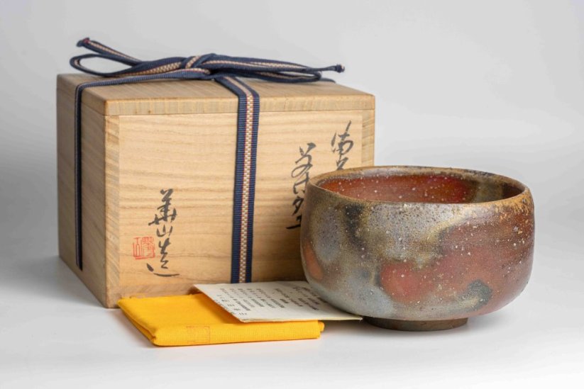 Matsuda Kazan IV Vintage Bizen-yaki Chawan