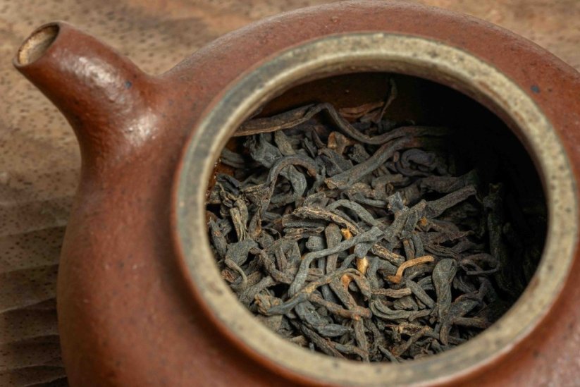 Wuzhou Lao Ba Zhong Red Box 2013/2020 - 100g