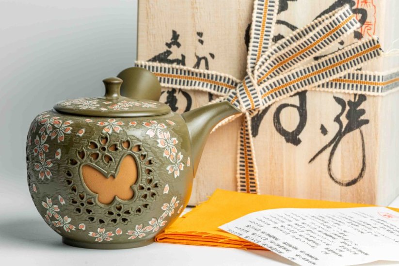 Shunen II Butterfly Kyusu - 250 ml