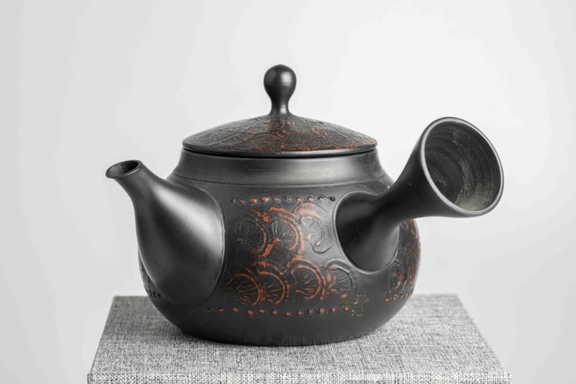 Reiko Vintage Black Red Flowers Kyusu - 240ml