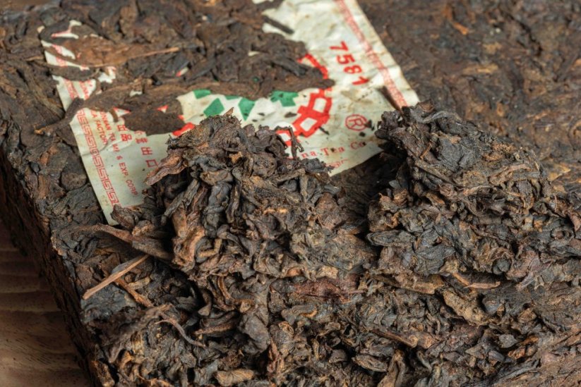 7581 CNNP Kunming Tea Factory 2007 Shu Zhuang Cha - 250g - Weight: 50g