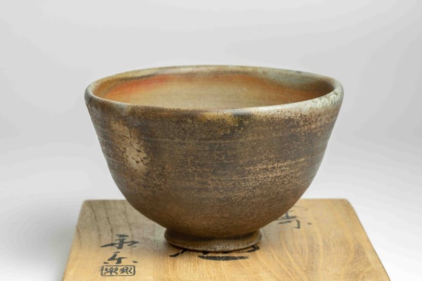 Vintage  Waraku Bizen-yaki Chawan