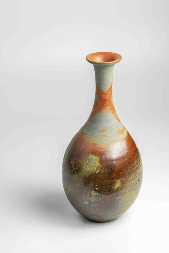 Gorobei Kiln Bizen Vase - 22cm