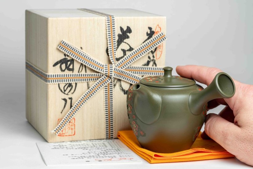 Shunen Mano Double-layer Plum Blossom Kyusu - 250 ml