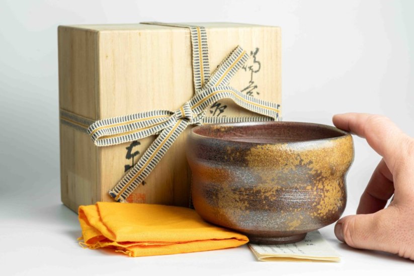 Taizan Gama Bizen Vintage Chawan